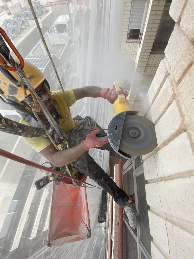 Vertipro Trabajos en Altura Rehabilitación de Edificios
