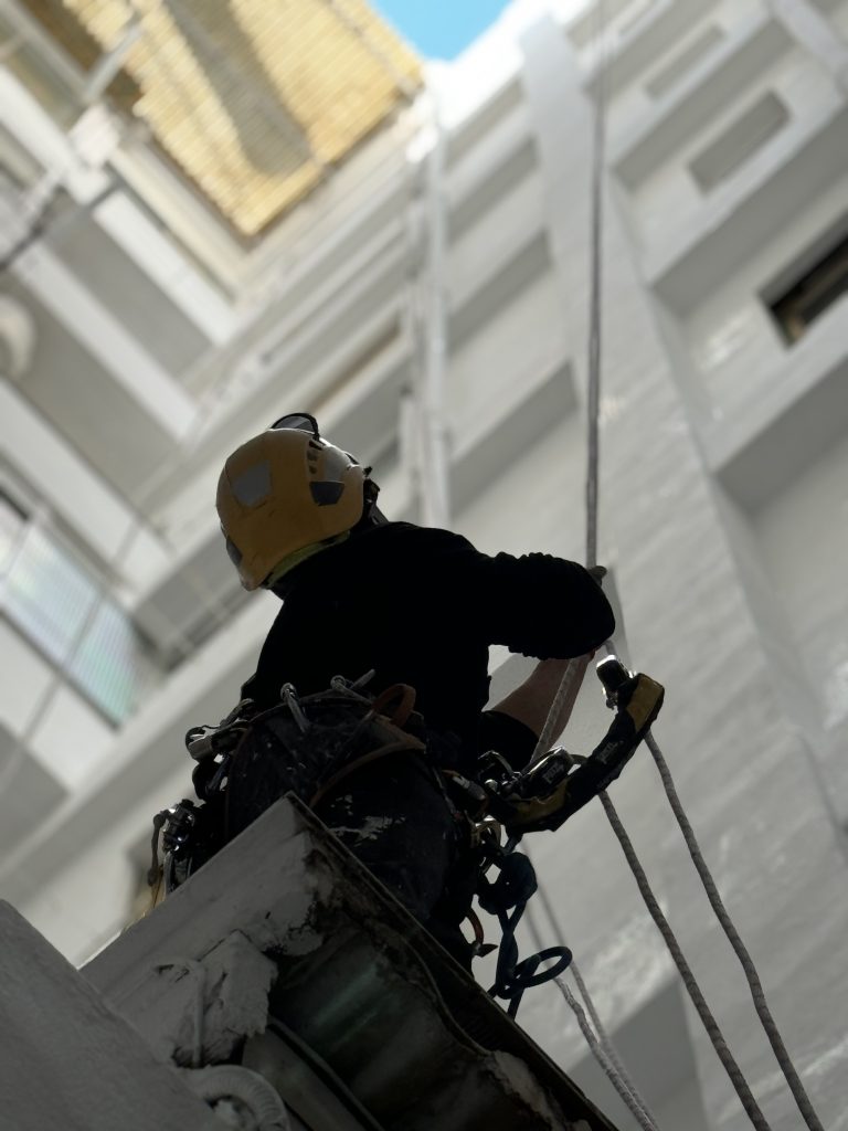 Vertipro Trabajos en Altura - Rehabilitación Patios interiores